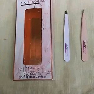 MANNA KADAR PLUCK IT TWEEZERS, 2 COUNT